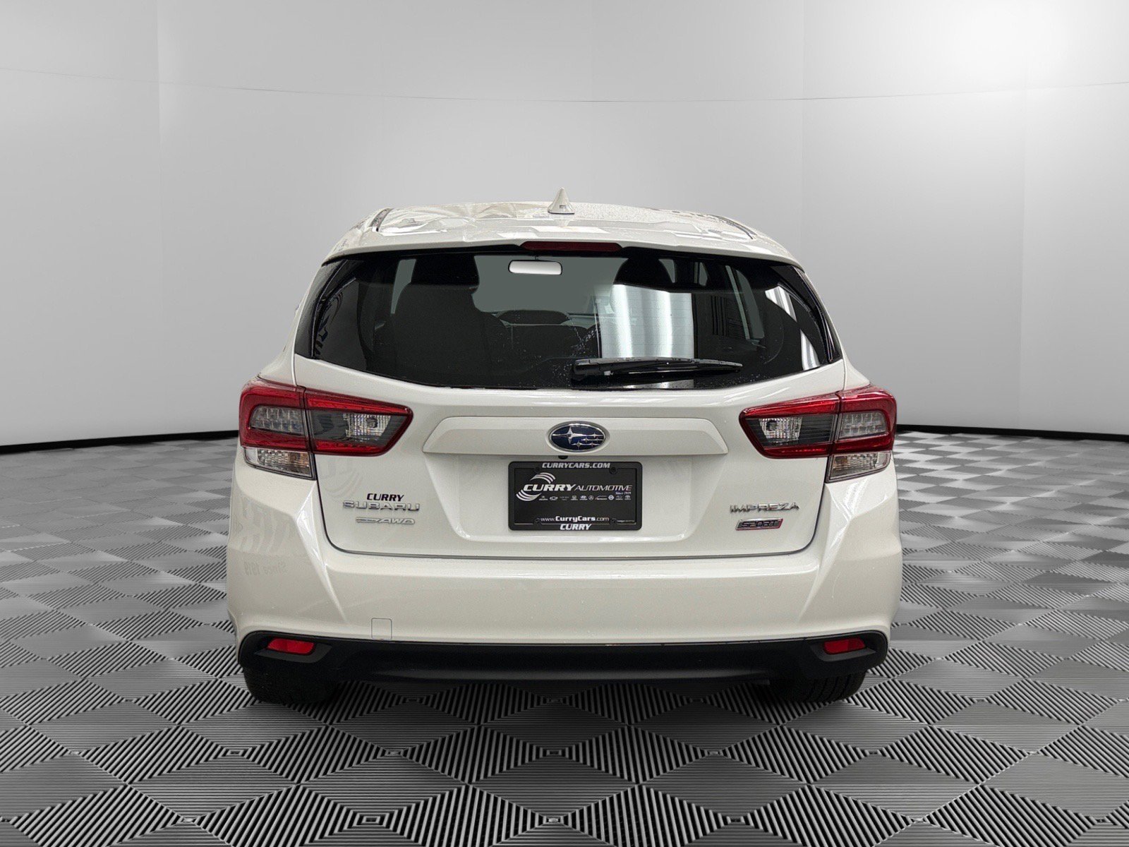 Used 2023 Subaru Impreza 2.0i Sport image 4