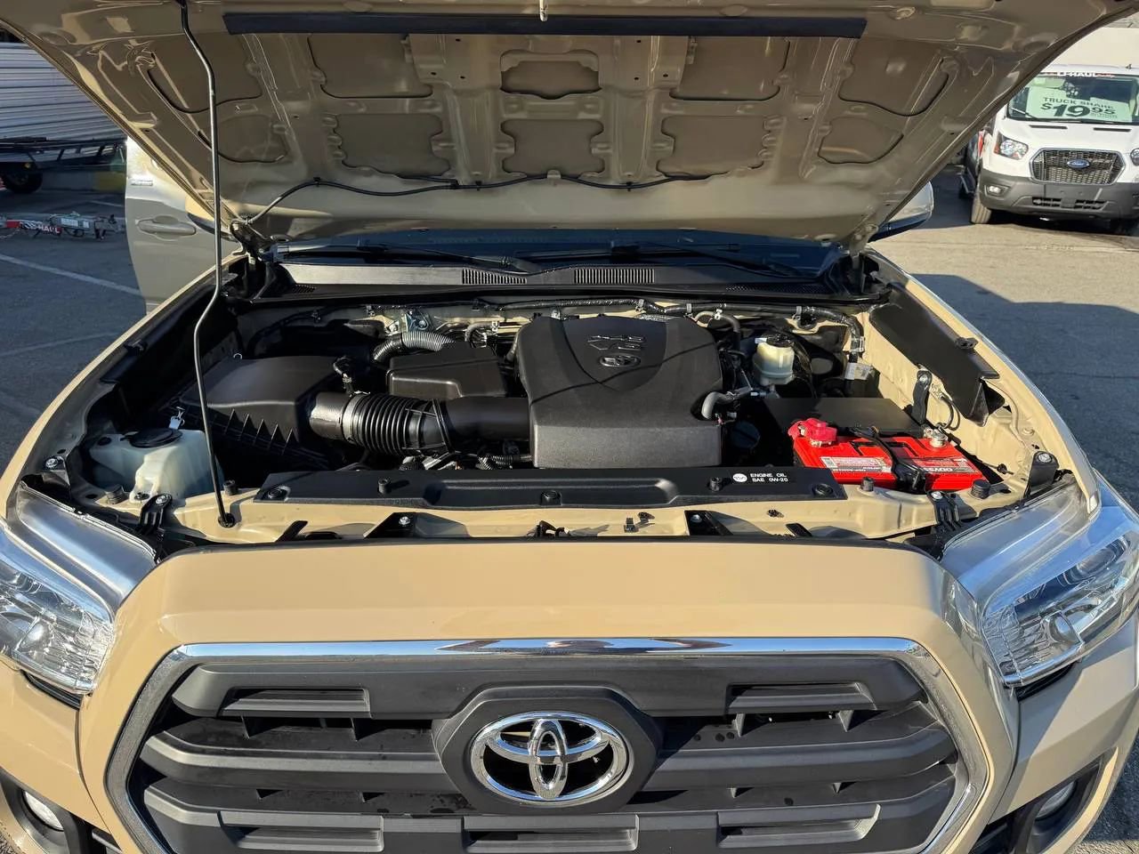 Used 2017 Toyota Tacoma SR5 image 12