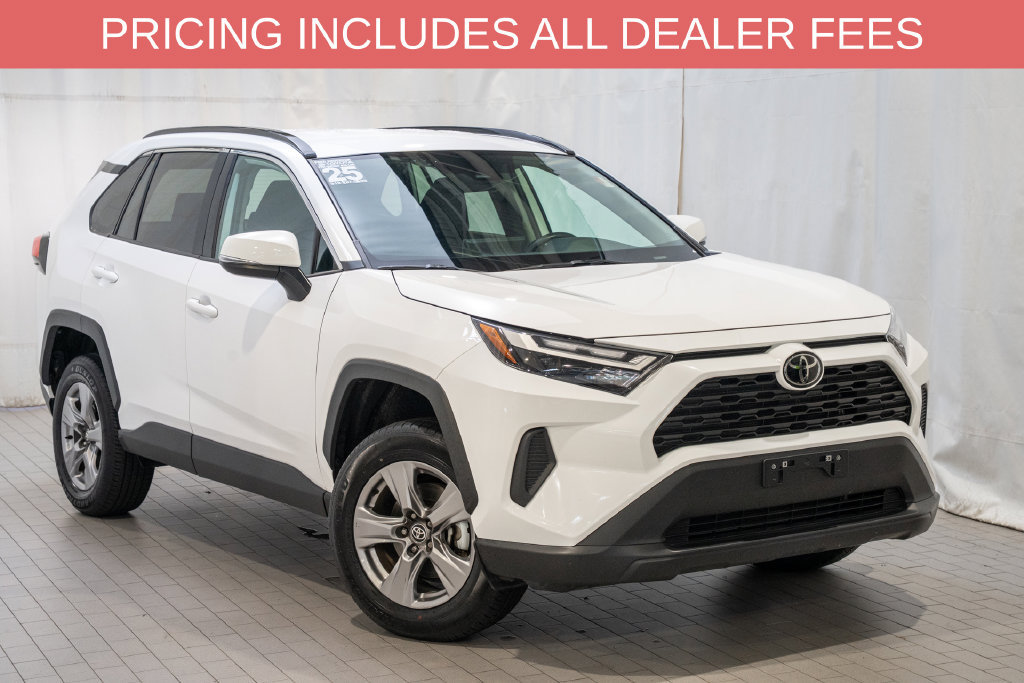 Used 2025 Toyota RAV4 XLE w/ Weather Package AWD/4WD image 1