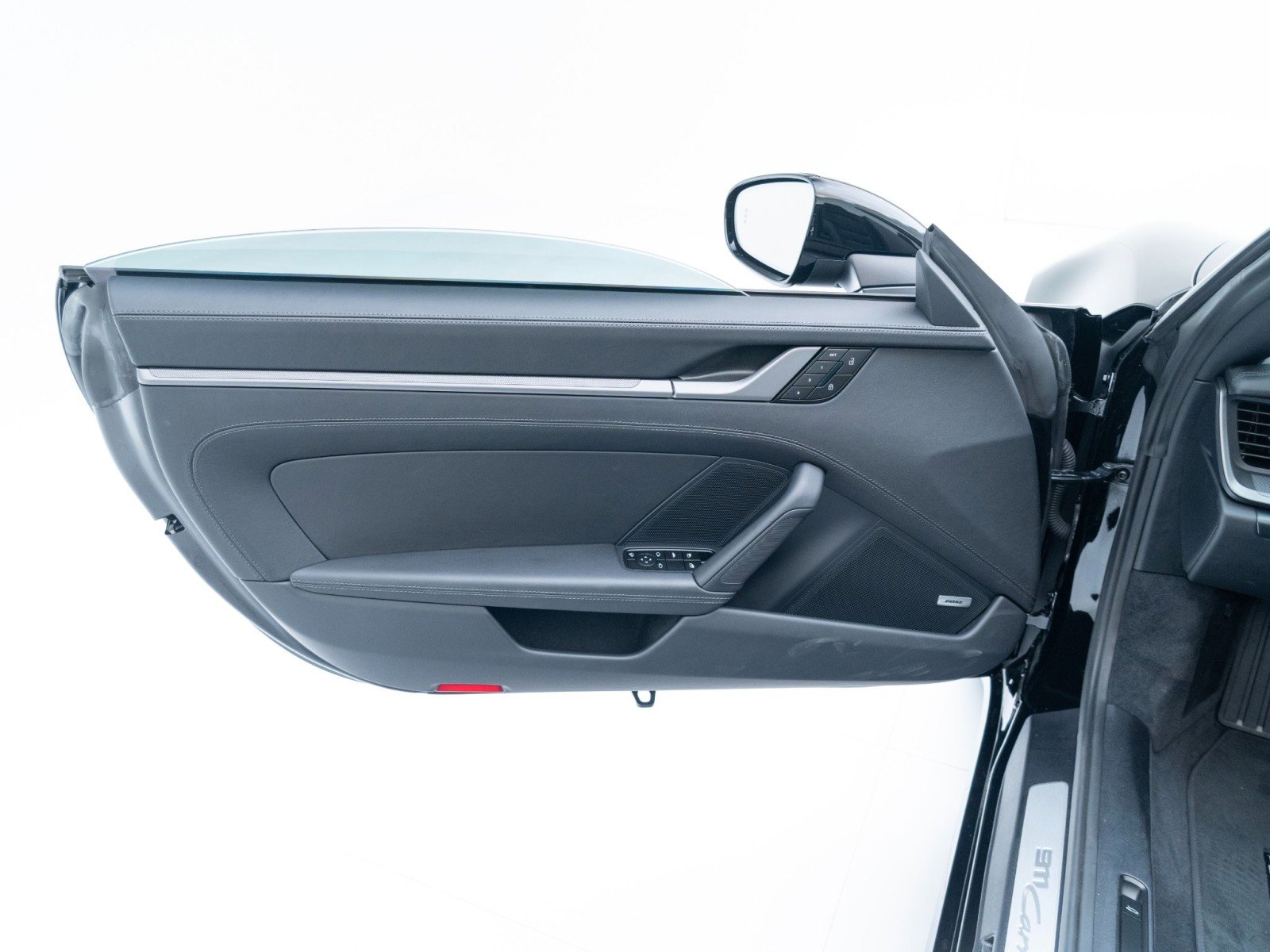 Certified 2025 Porsche 911 Carrera image 23