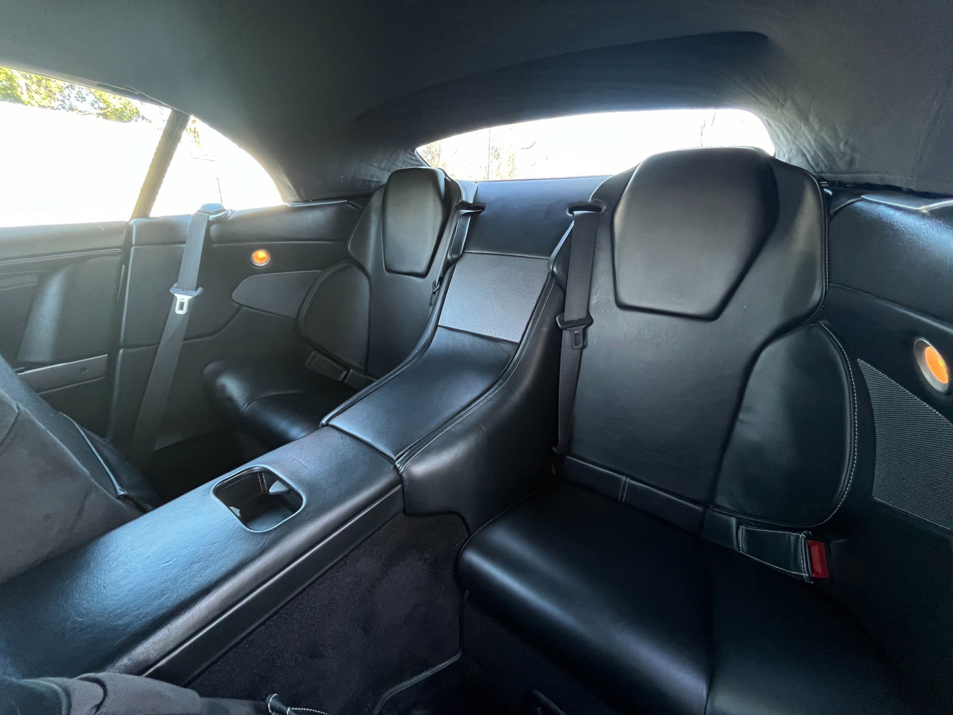 Used 2006 Aston Martin DB9 Volante image 20