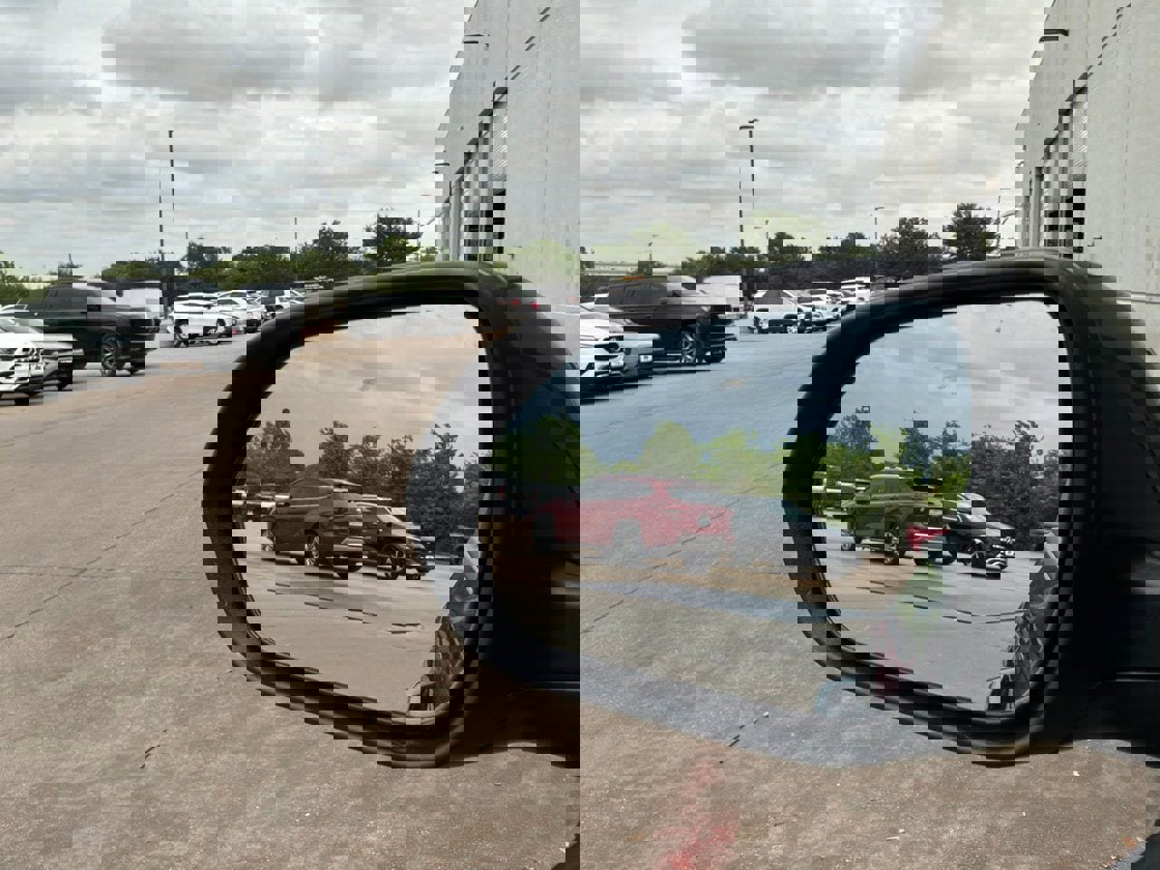 Used 2025 Kia Seltos S image 18