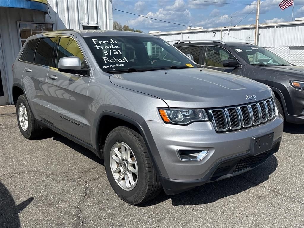 Used 2018 Jeep Grand Cherokee Laredo image 5