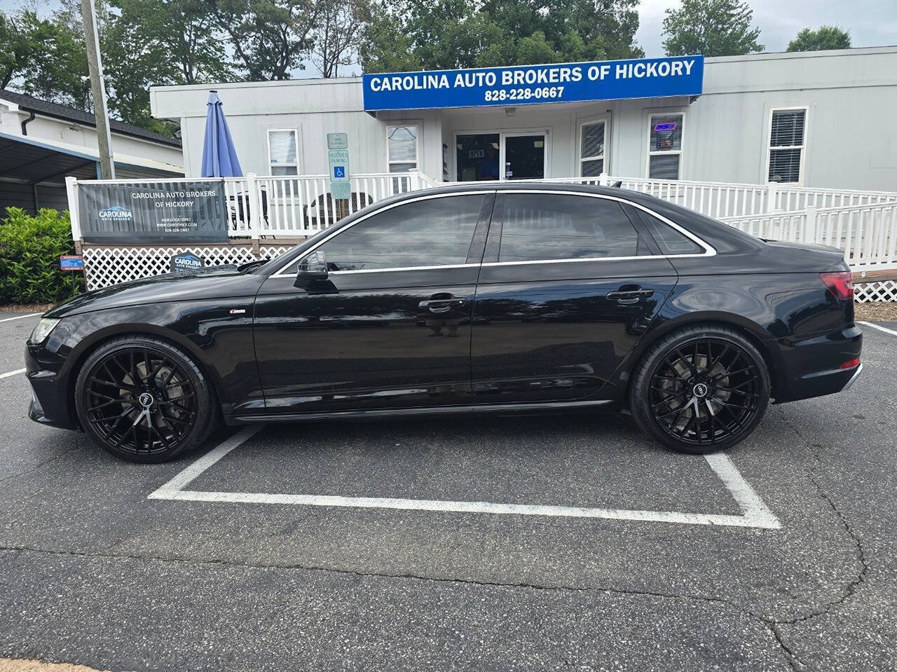 Used 2019 Audi A4 2.0T Premium Plus w/ Premium Plus Package AWD/4WD image 3