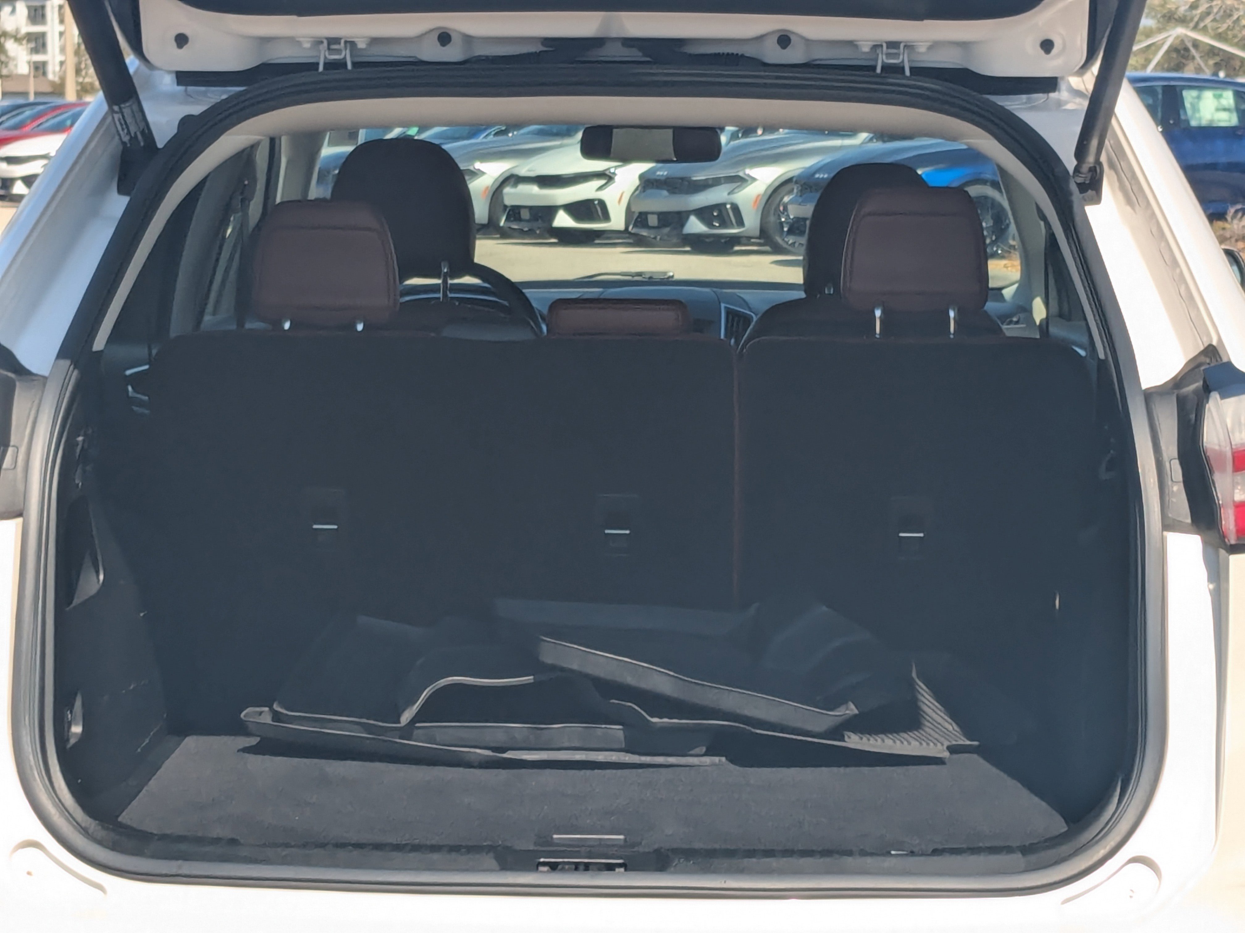 Used 2019 Ford Edge Titanium w/ Equipment Group 301A image 13