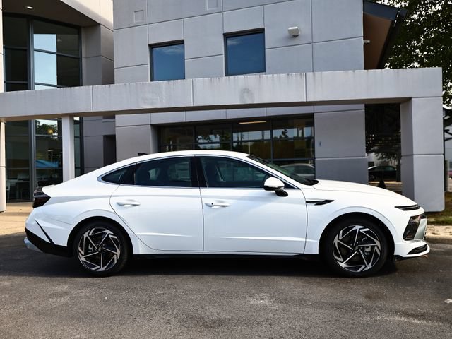 New 2026 Hyundai Sonata SEL AWD/4WD image 3
