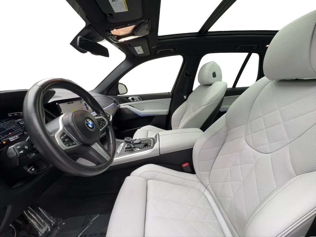 Used 2023 BMW X5 sDrive40i w/ M Sport Package RWD image 21