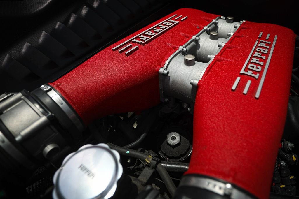 Certified 2011 Ferrari 458 Italia Coupe RWD image 24