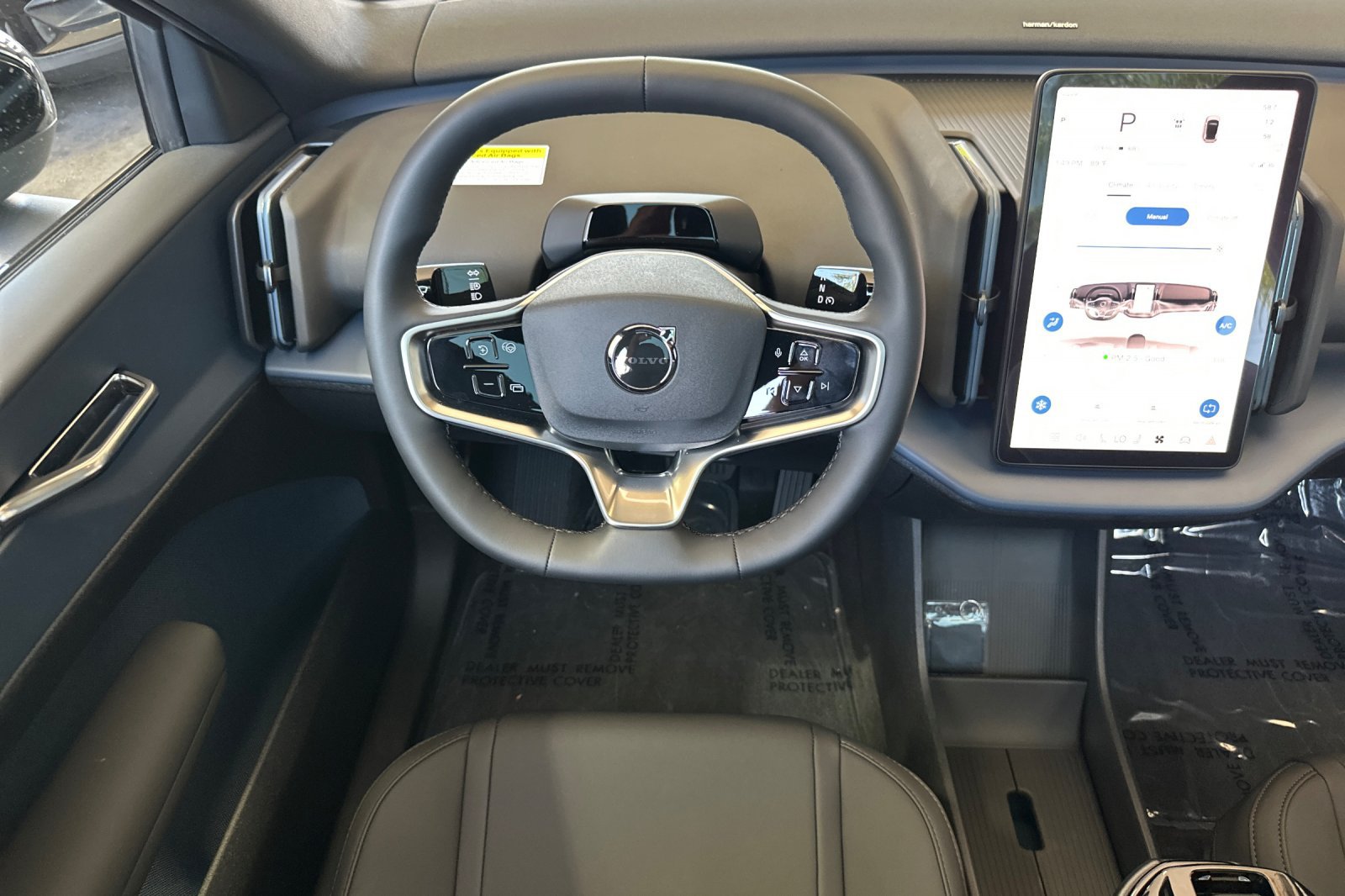 New 2026 Volvo EX30 Plus w/ Climate Package AWD/4WD image 11