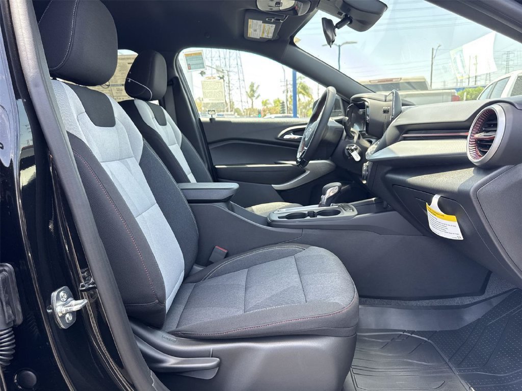 New 2026 Chevrolet Trax RS w/ Driver Confidence Package FWD image 31