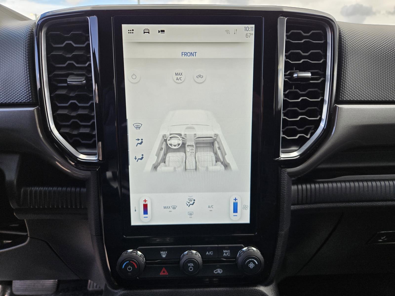 Used 2024 Ford Ranger XLT w/ Technology Package image 11