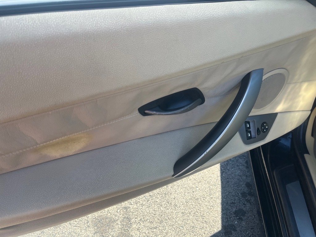 Used 2003 BMW Z4 2.5i image 6