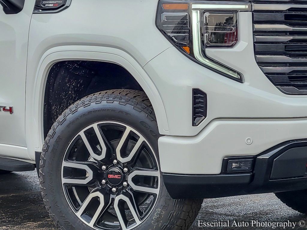 New 2026 GMC Sierra 1500 AT4 w/ AT4 Premium Package image 3