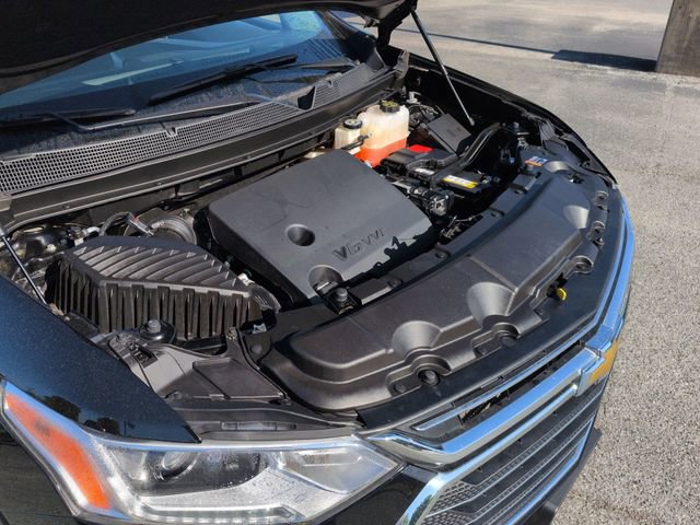 Used 2021 Chevrolet Traverse LT image 39