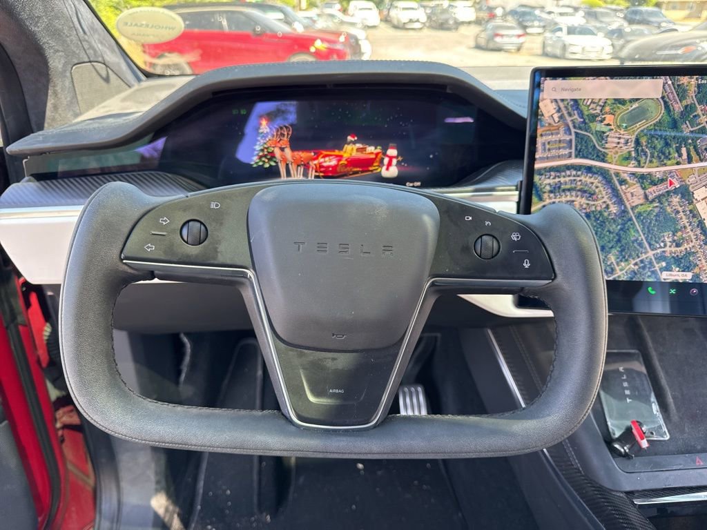 Used 2022 Tesla Model X Plaid image 12