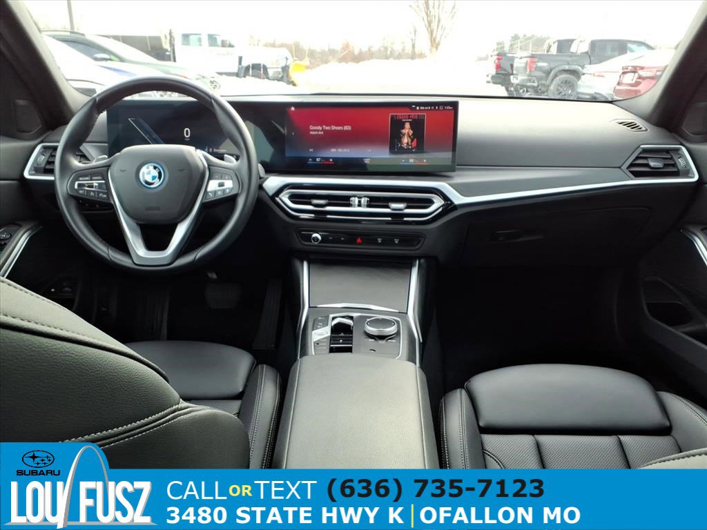 Used 2023 BMW 330e image 8