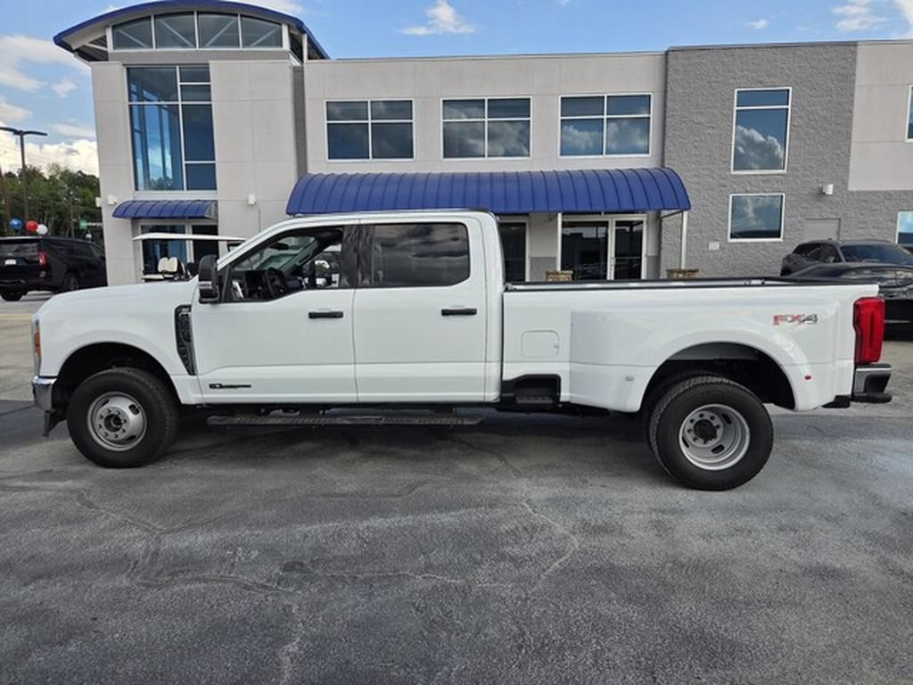 Used 2025 Ford F350 XLT w/ FX4 Off-Road Package AWD/4WD image 8