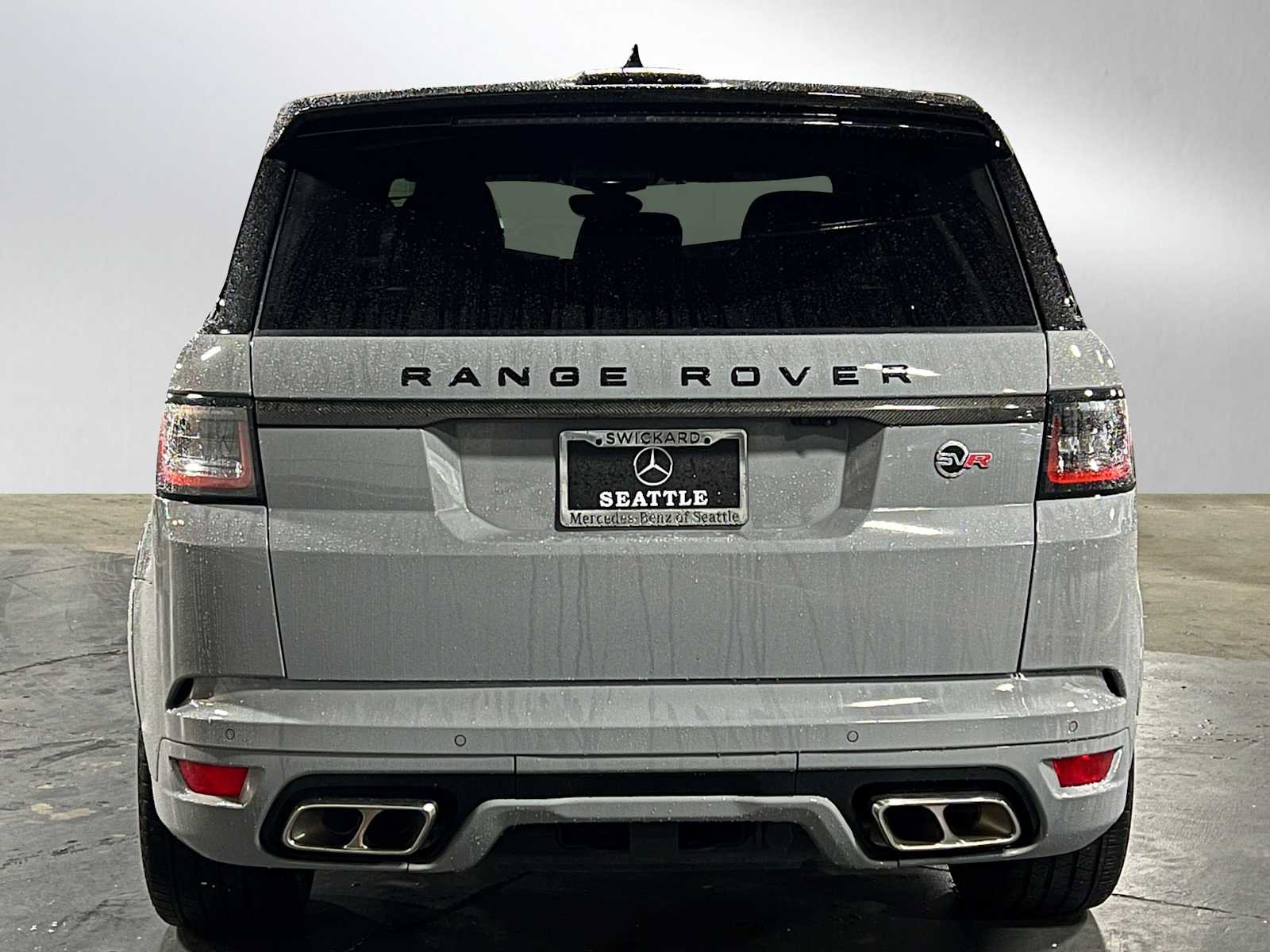 Used 2021 Land Rover Range Rover Sport SVR Carbon Edition image 4