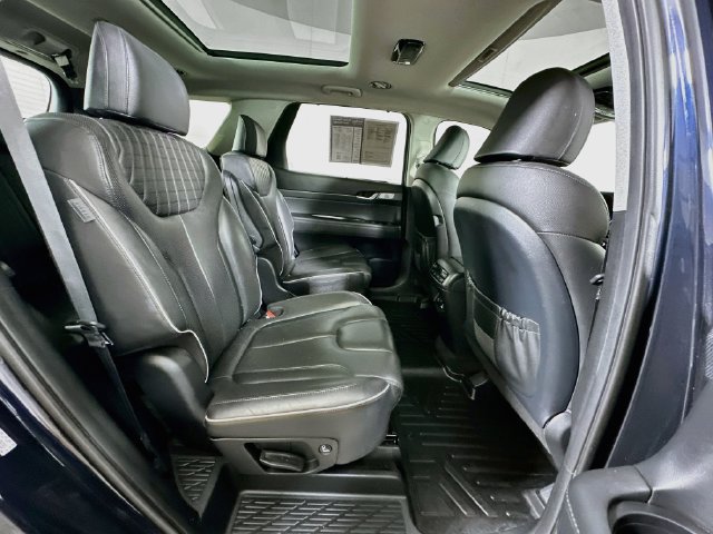 Certified 2023 Hyundai Palisade Limited w/ Cargo Package AWD/4WD image 34