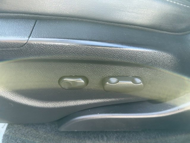 Used 2021 Buick Encore Preferred image 11