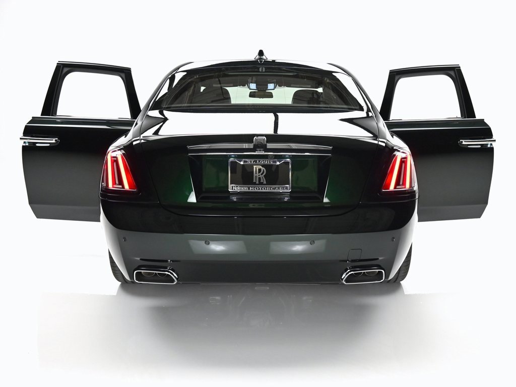 New 2025 Rolls-Royce Ghost image 26