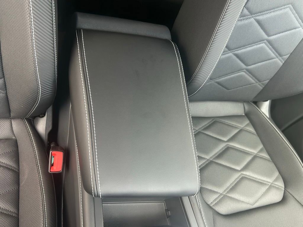 New 2026 Volkswagen Atlas Cross Sport SE image 39