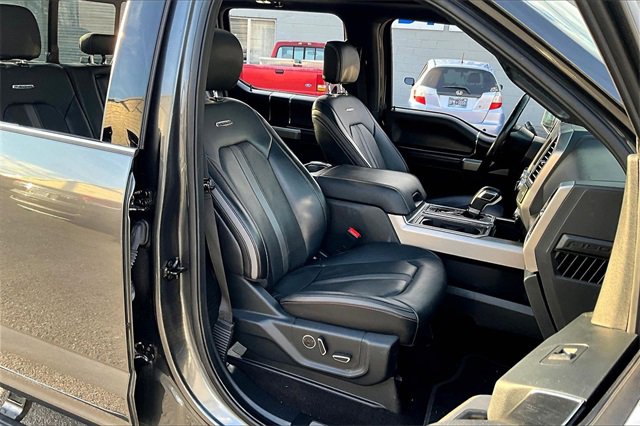 Used 2019 Ford F150 Platinum w/ Equipment Group 701A Luxury image 7