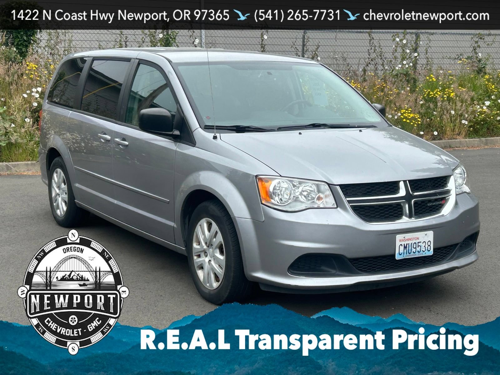 Used 2016 Dodge Grand Caravan SE w/ Quick Order Package 29E SE FWD image 3