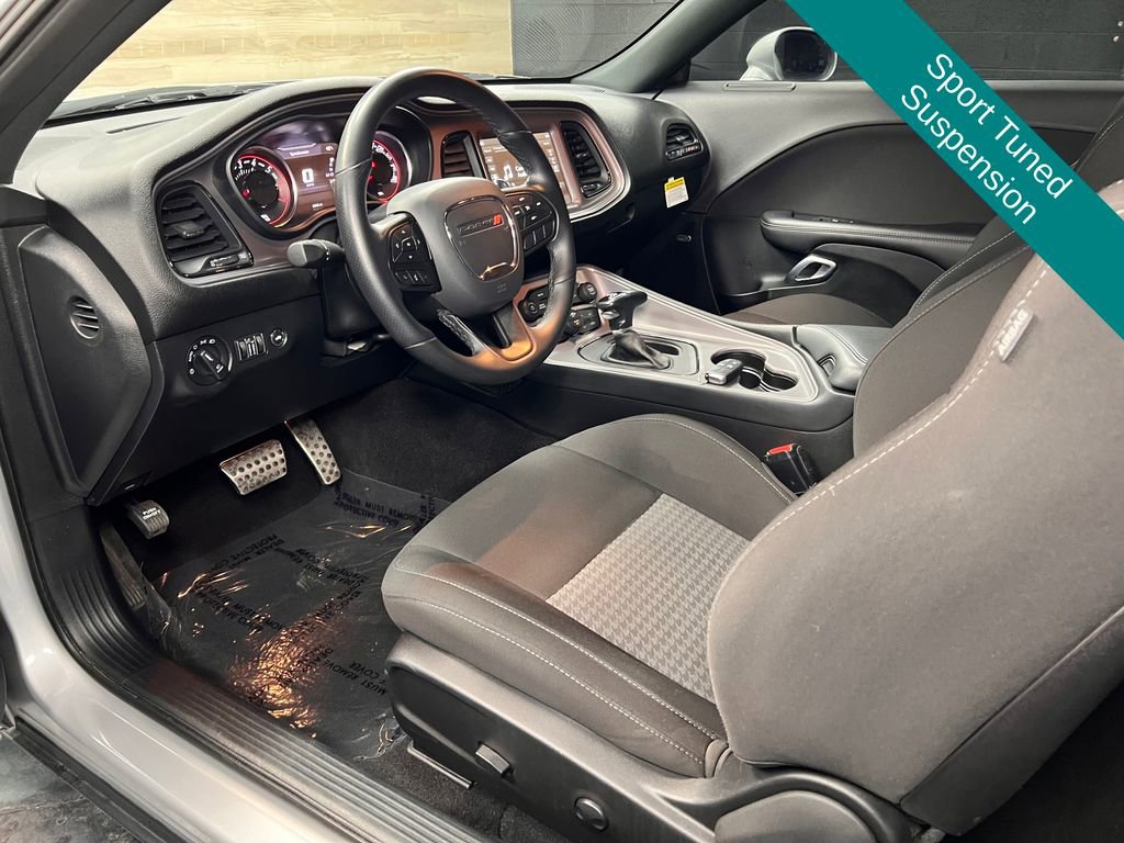 Used 2023 Dodge Challenger R/T Scat Pack RWD image 3