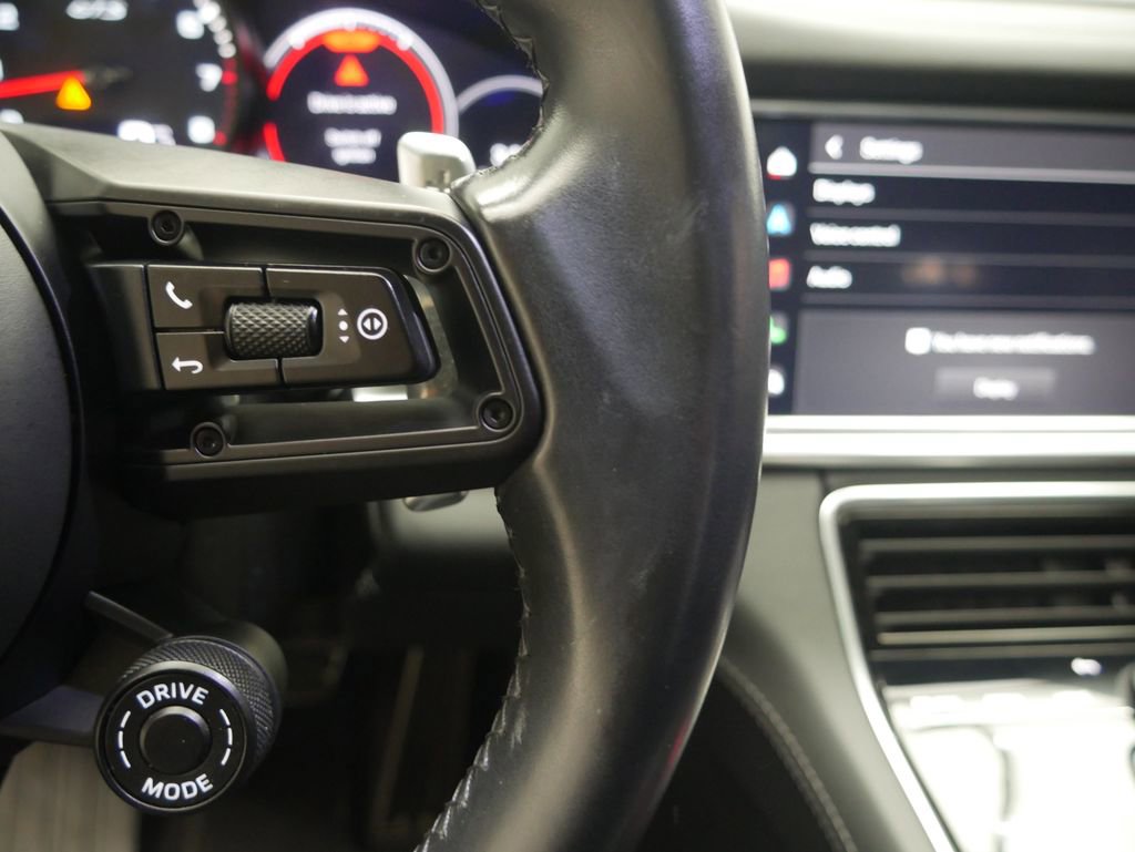 Certified 2022 Porsche Panamera GTS image 36