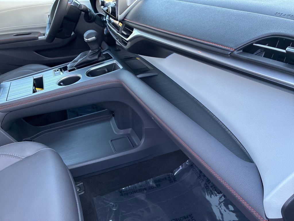 Used 2021 Toyota Sienna XSE image 27