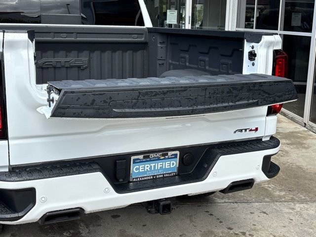 Certified 2023 GMC Sierra 1500 AT4 w/ AT4 Premium Package image 8