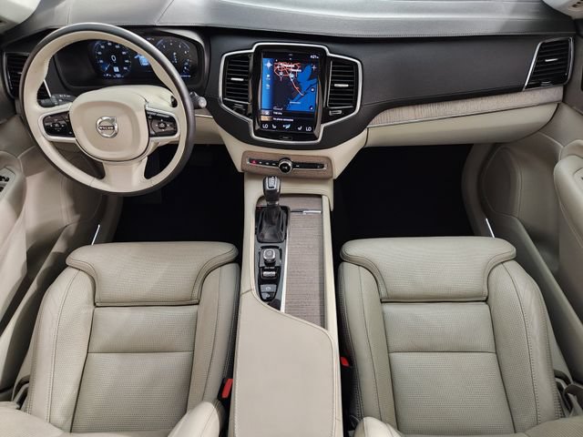 Used 2020 Volvo XC90 T6 Inscription w/ Advanced Package AWD/4WD image 4