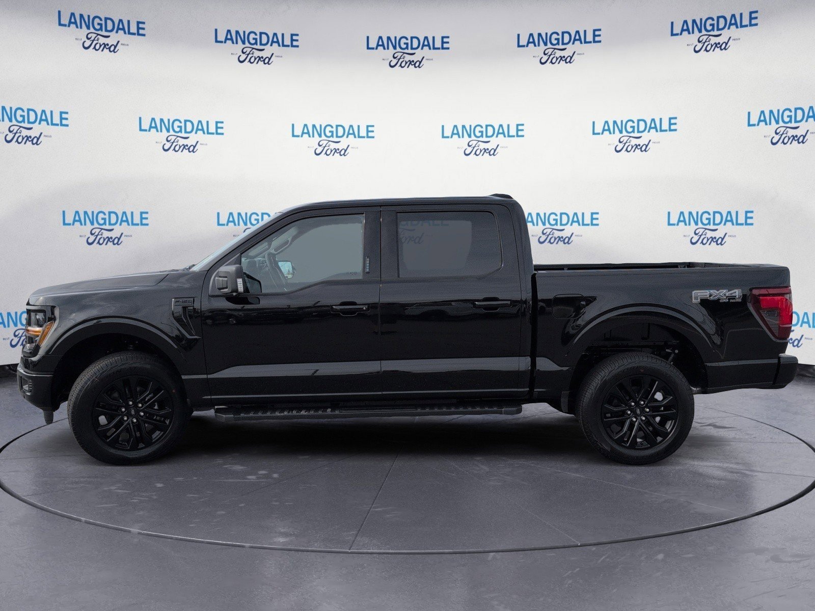 New 2026 Ford F150 XLT w/ Equipment Group 302A MID image 10