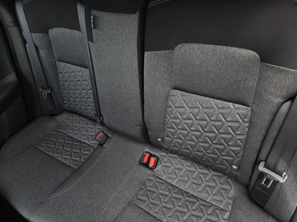 New 2026 Nissan Kicks SV image 13