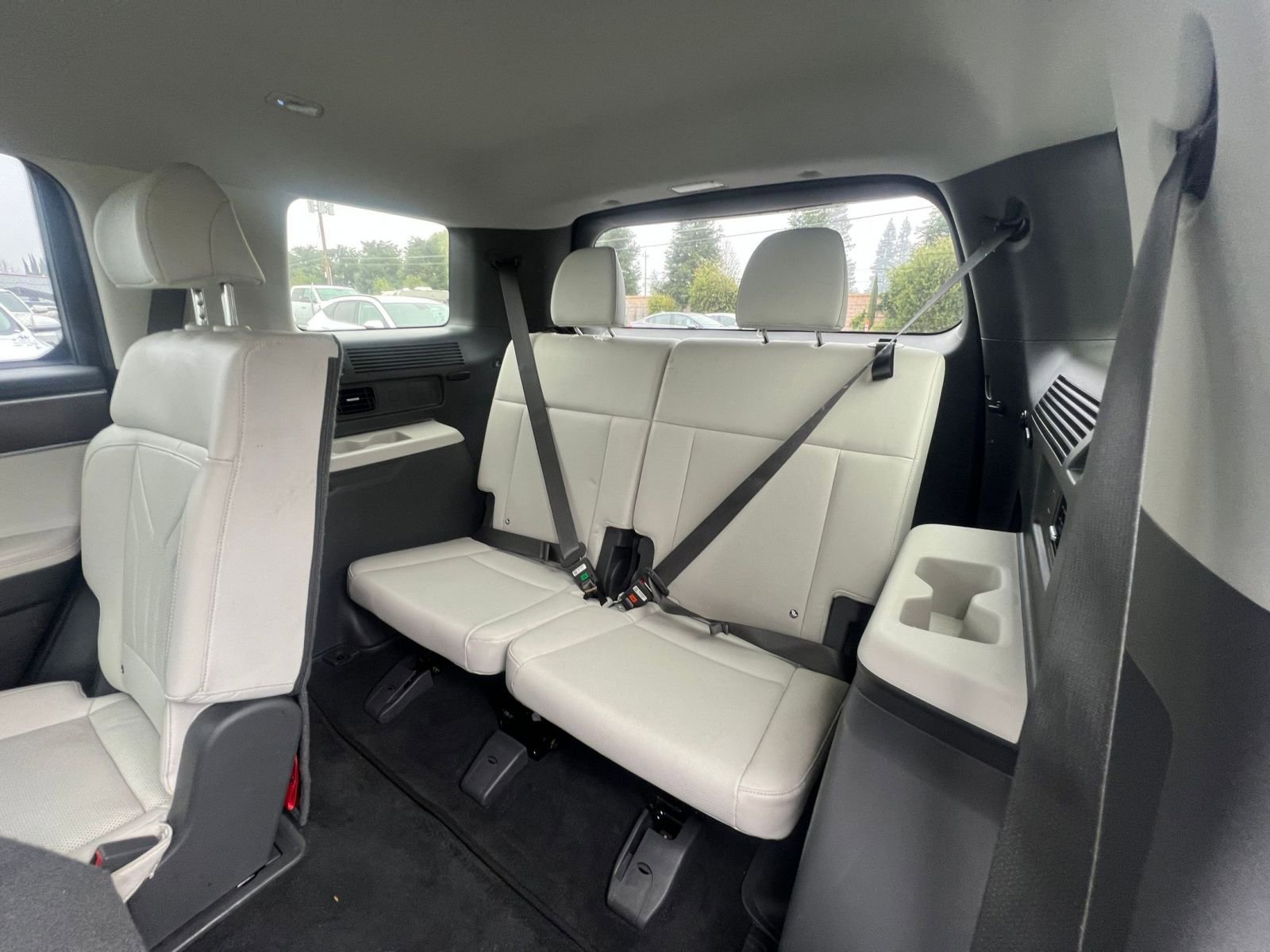 Used 2025 Hyundai Santa Fe SEL image 17