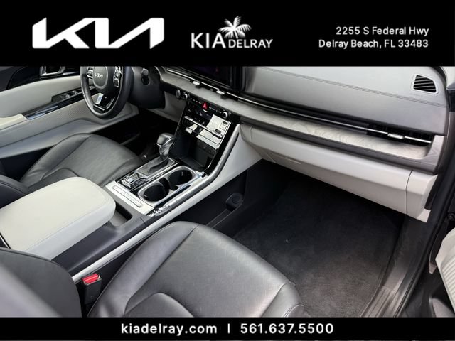 Certified 2024 Kia Carnival EX FWD image 10