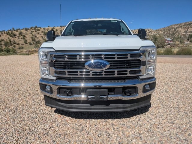 New 2026 Ford F350 XLT image 2