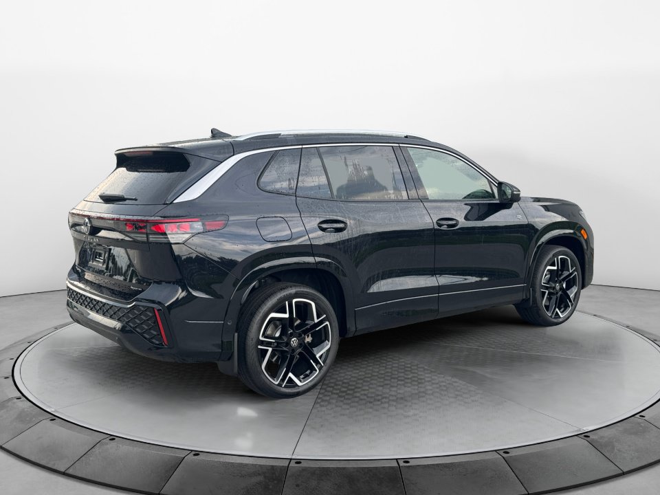 New 2026 Volkswagen Tiguan SEL R-Line AWD/4WD image 7