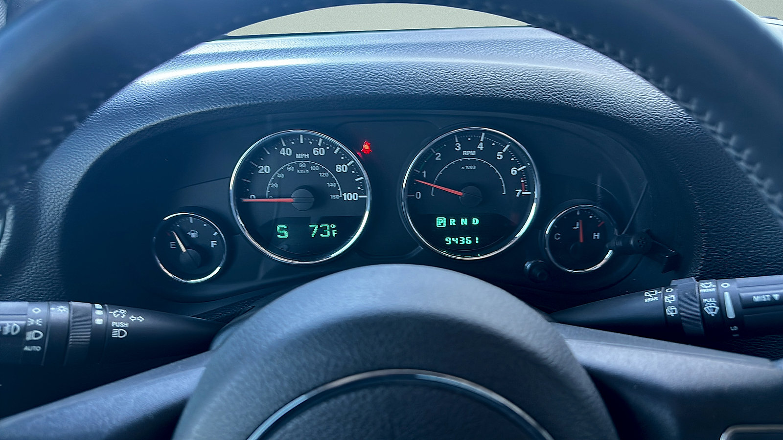 Used 2013 Jeep Wrangler Unlimited Sahara w/ Connectivity Group AWD/4WD image 15