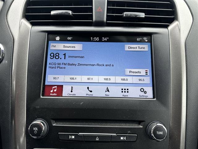 Used 2018 Ford Fusion SE w/ Fusion SE Technology Package image 33