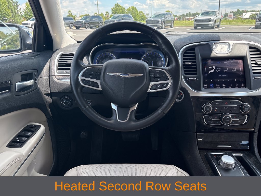 Used 2021 Chrysler 300 Touring L RWD image 8