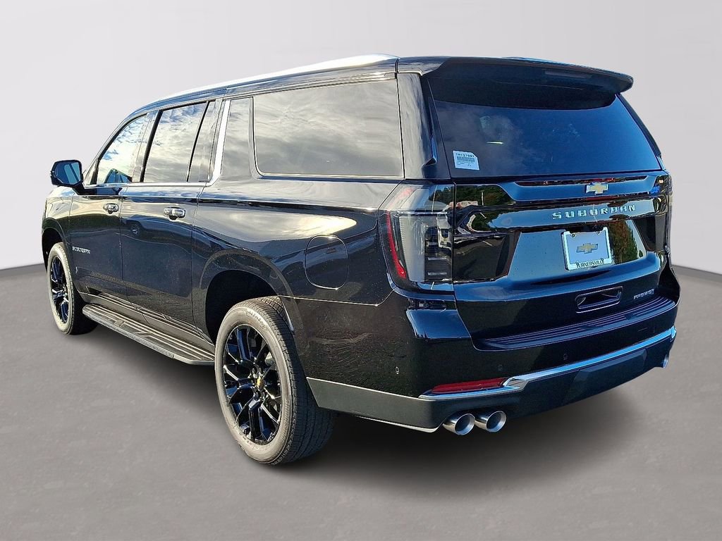New 2026 Chevrolet Suburban Premier image 3