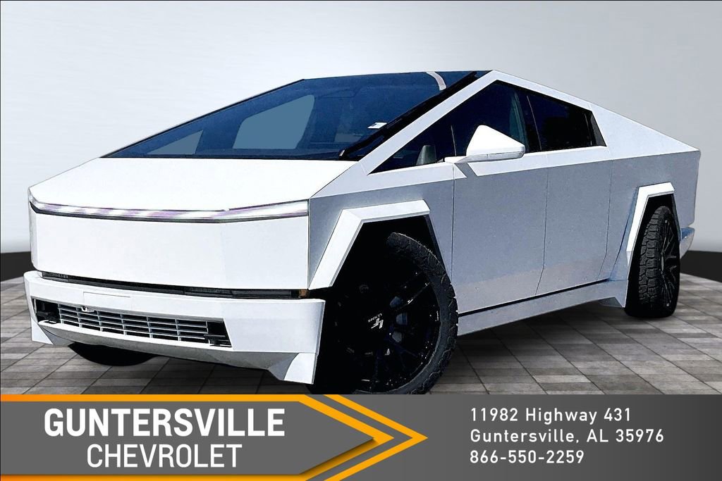 Used 2025 Tesla Cybertruck AWD Crew Cab image 1