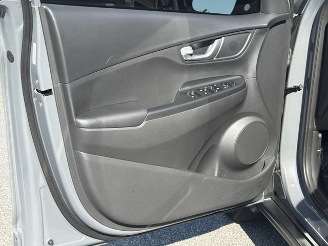 Used 2023 Hyundai Kona SE FWD image 10