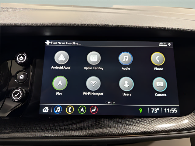 Used 2022 Buick Envision Essence w/ Technology Package I FWD image 19