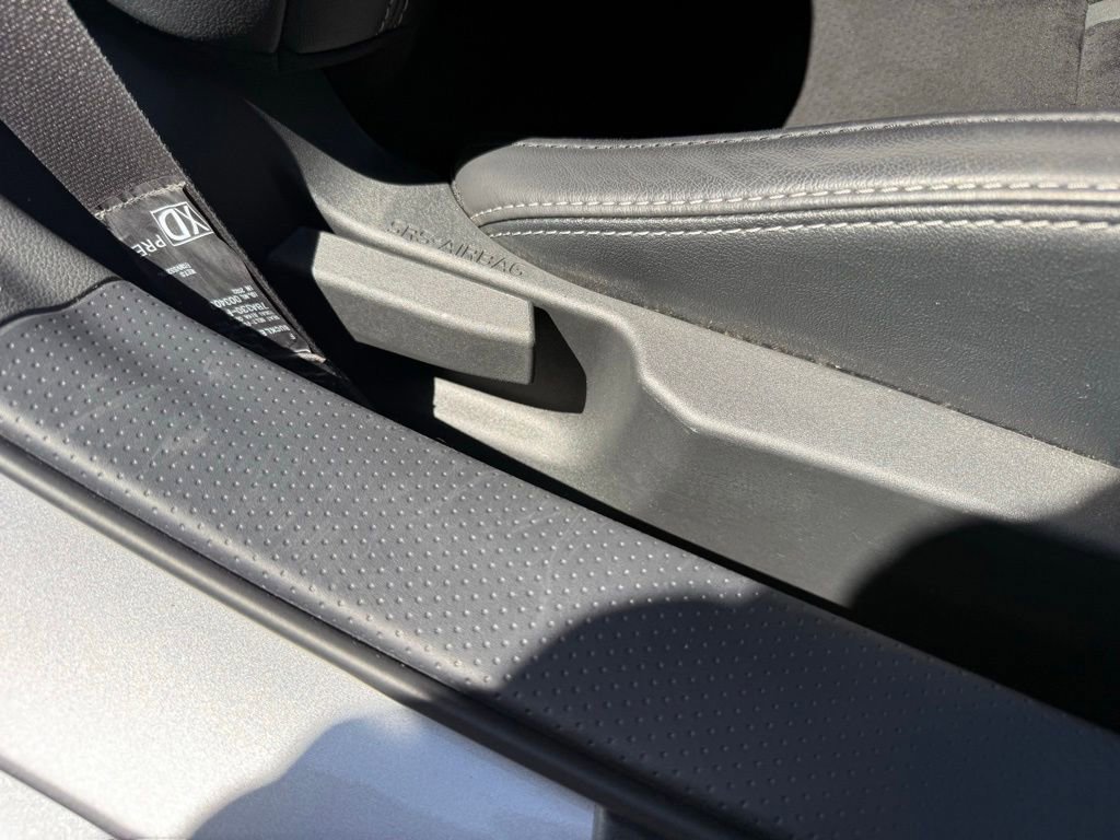 Used 2023 Toyota GR86 Premium w/ ALL Weather Mat Package (TMS) RWD image 33