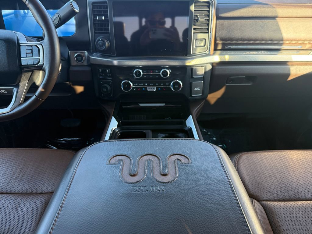 Used 2025 Ford F350 King Ranch w/ Chrome Package image 13