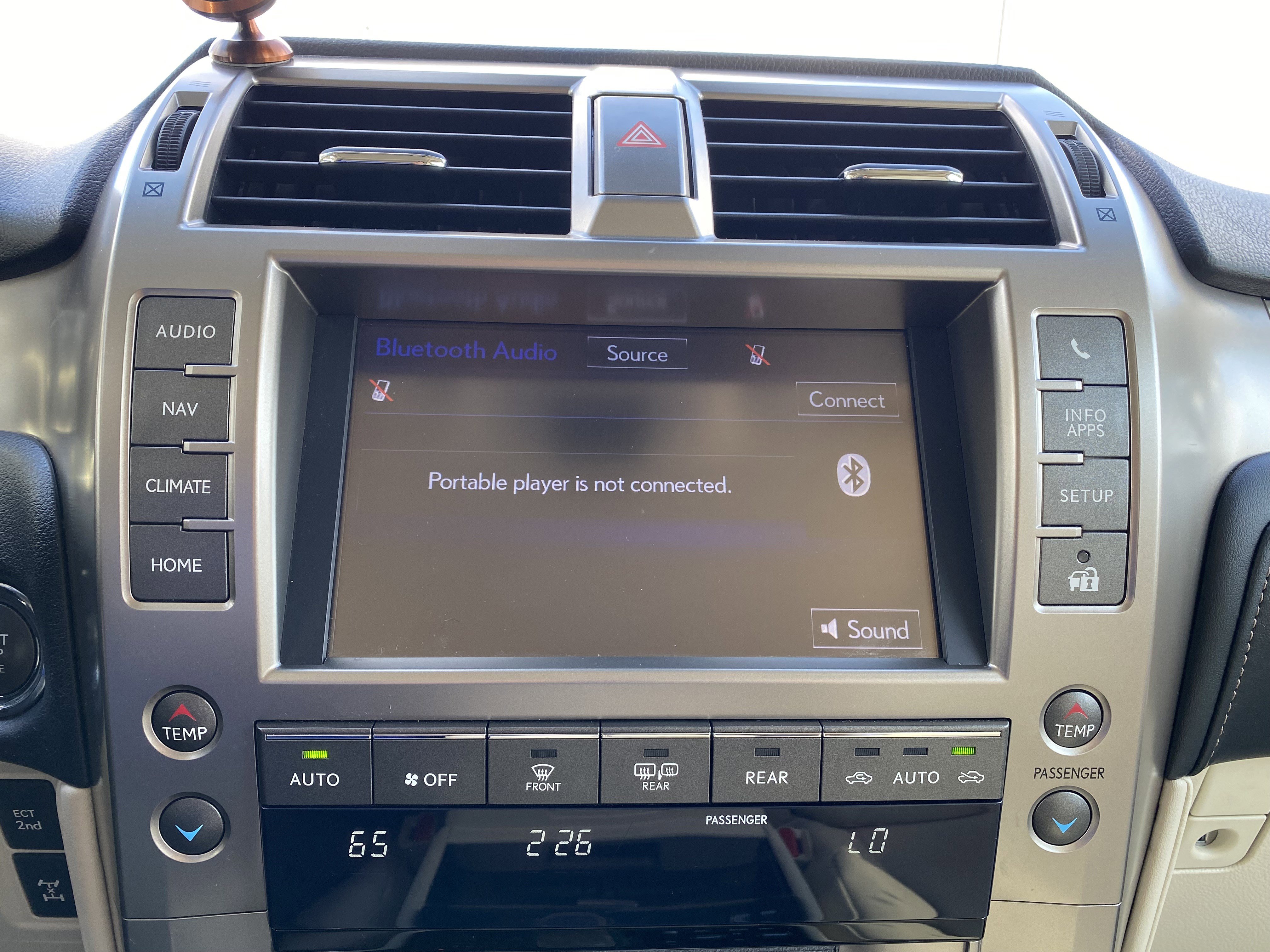 Used 2020 Lexus GX 460 Premium w/ Premium Package image 27