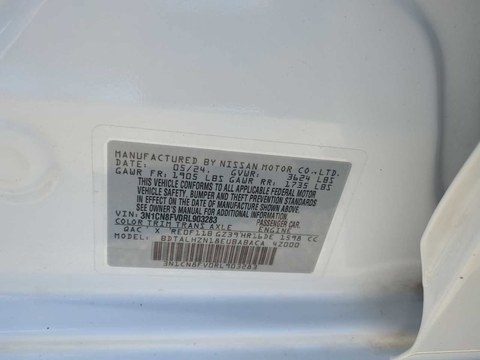 Used 2024 Nissan Versa SR image 31